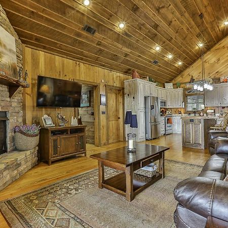 Eagles Crest - Long Range Layered Mountain Views In Peaceful Neighborhood! Villa Mineral Bluff Eksteriør billede