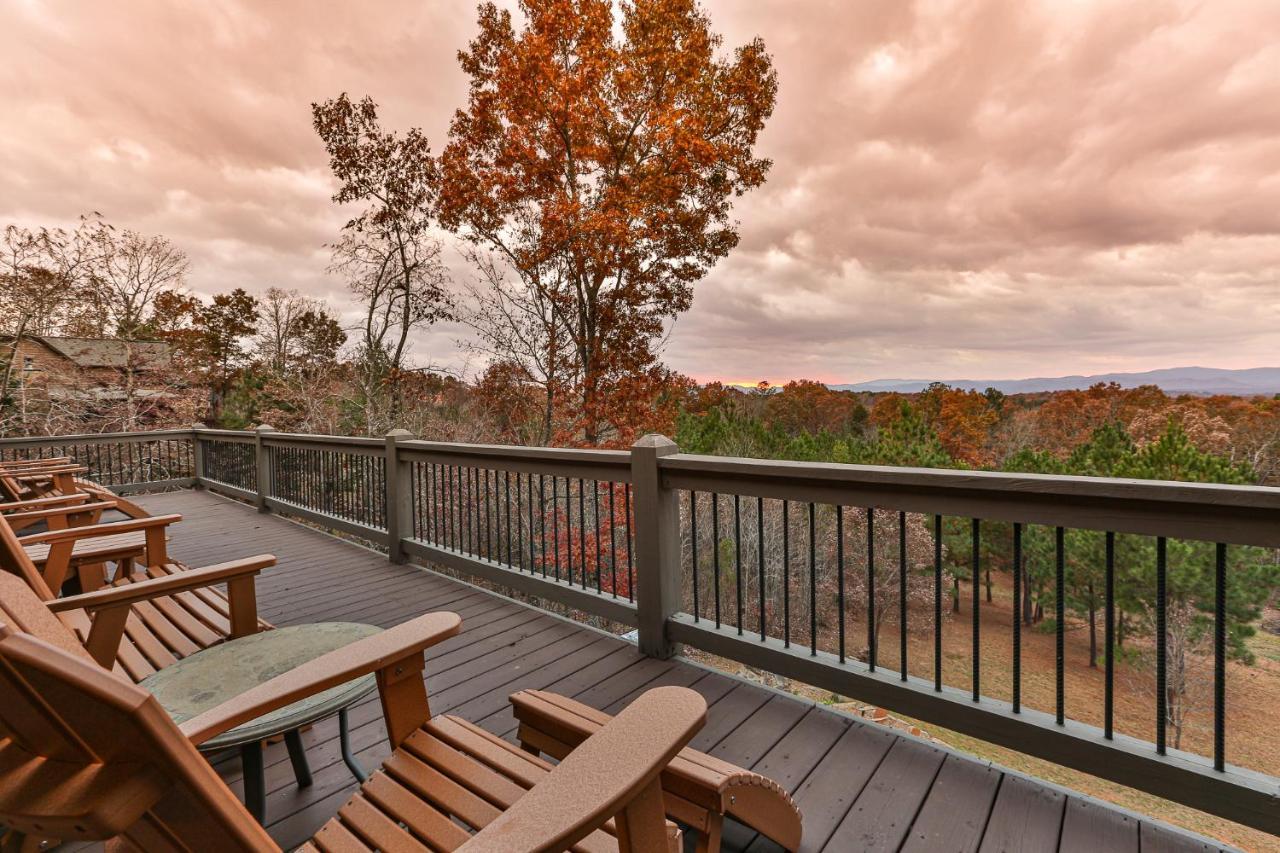 Eagles Crest - Long Range Layered Mountain Views In Peaceful Neighborhood! Villa Mineral Bluff Eksteriør billede