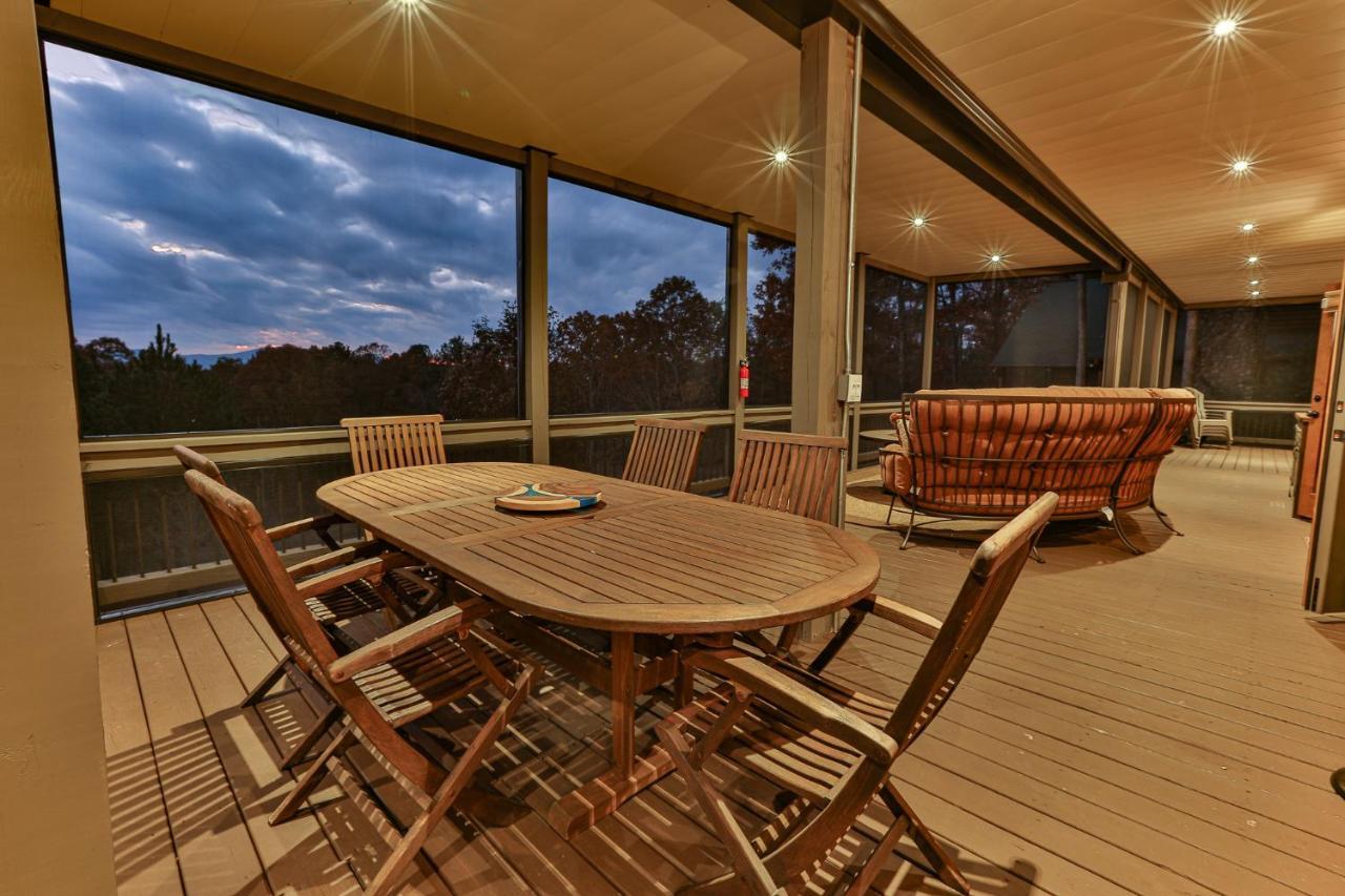 Eagles Crest - Long Range Layered Mountain Views In Peaceful Neighborhood! Villa Mineral Bluff Eksteriør billede